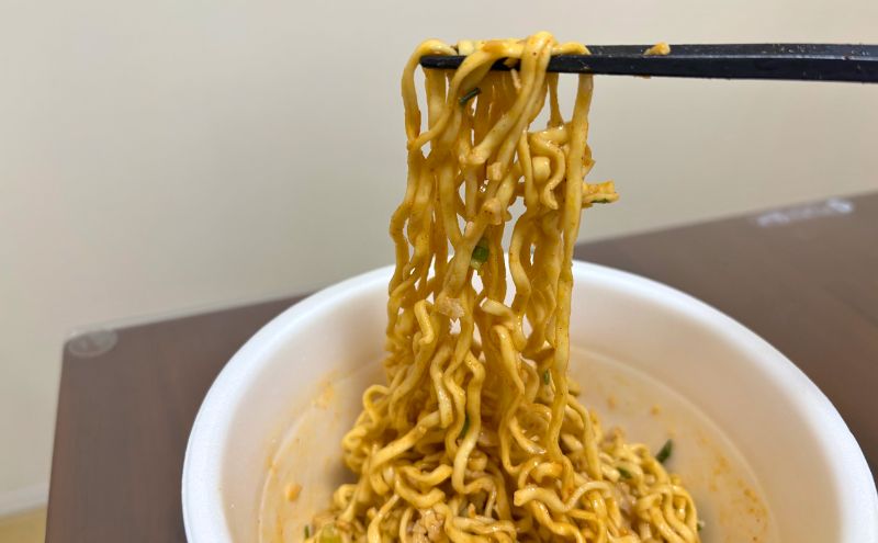 BASE YAKISOBA(ベースヤキソバ)レビュー：旨辛まぜそば