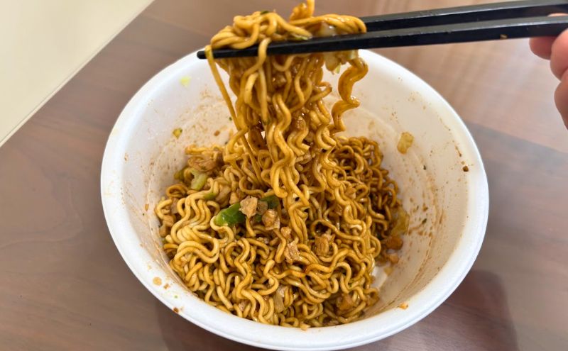 BASE YAKISOBA(ベースヤキソバ)レビュー：ソース焼きそば＞おいしい