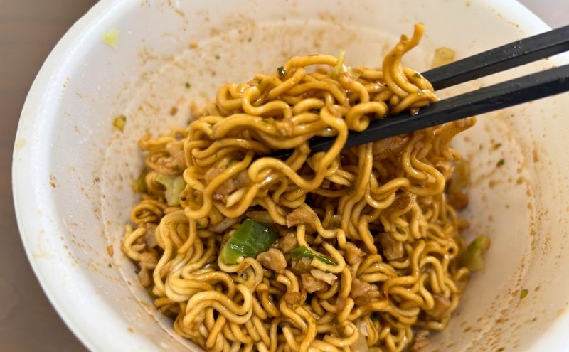 BASE YAKISOBA(ベースヤキソバ)レビュー：ソース焼きそば＞麺の改良